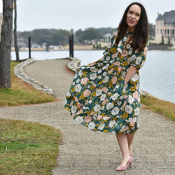 Wardrobe By Me: Freedom Dress med pufærmer