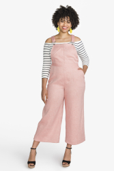 Smækbukser, der er inspireret af vintage arbejdstøj. Bukserne går meget højt op i livet. Set forfra.