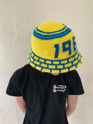 Hæklet bøllehat for Brøndby-fans - gul fra siden